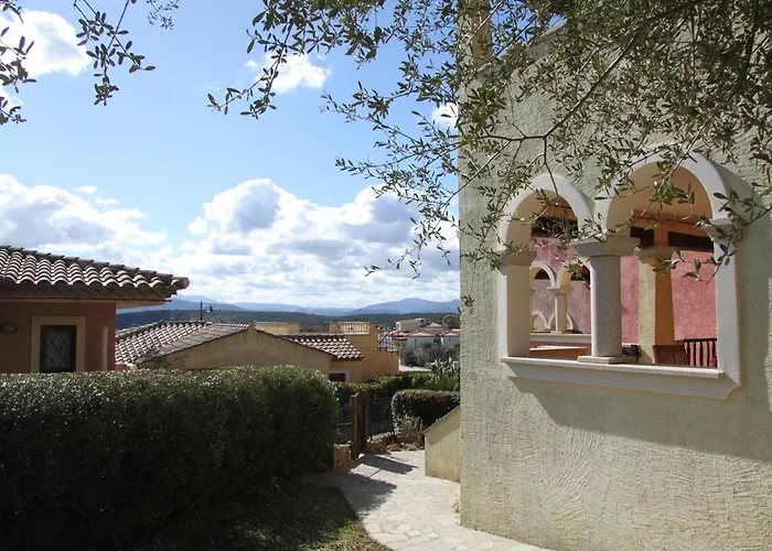 La Terrazza Del Faro * Ольбія